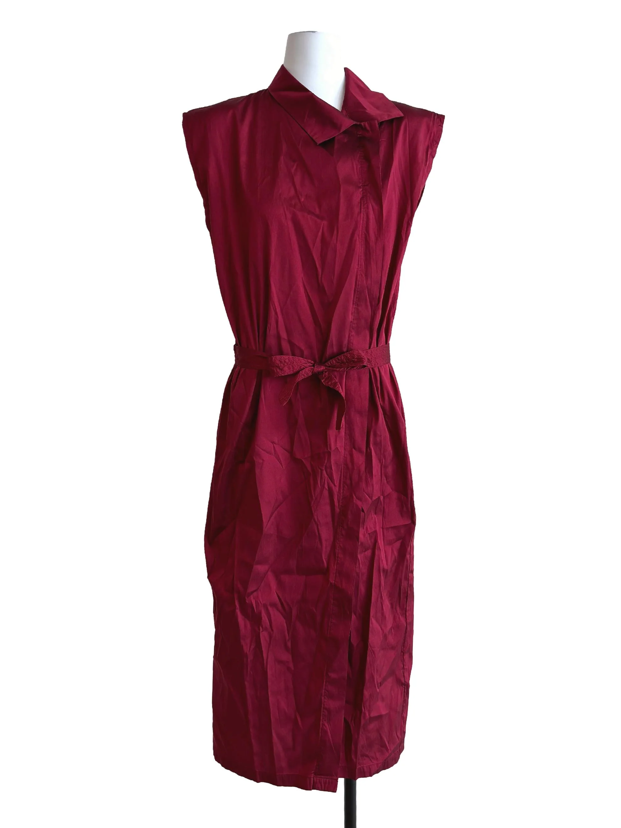 Ruby Red Sleeveless Buttoned Dress