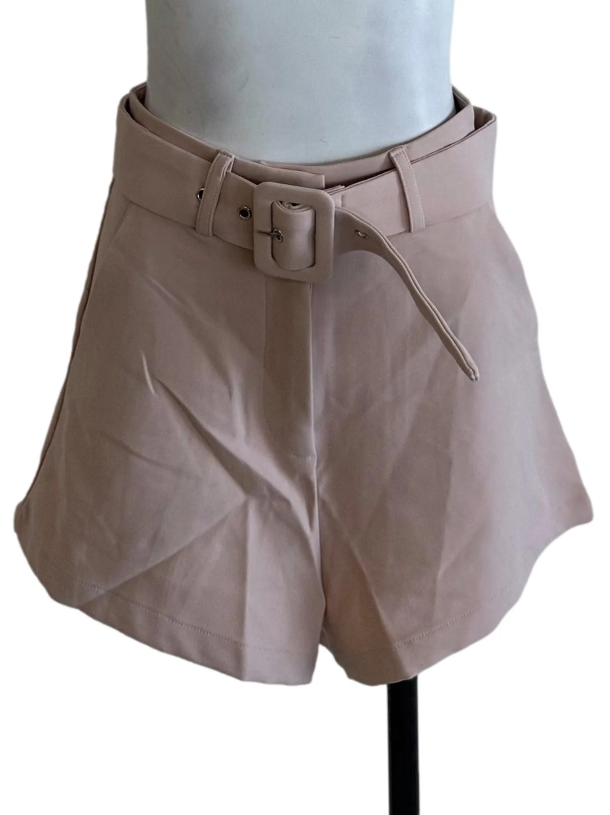 Sand Beige Belt Strap Shorts