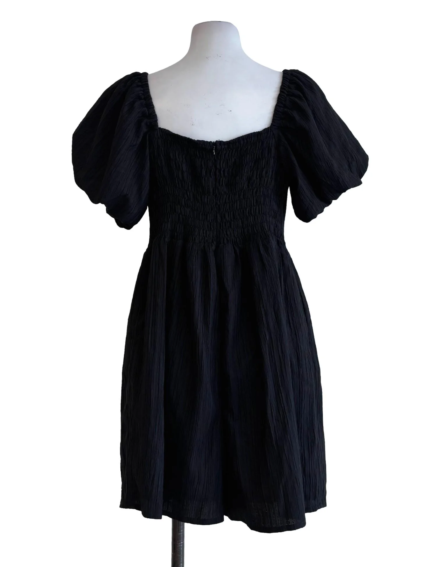 Soft Black Puff Sleeves Crinkled Rompers - Image 2