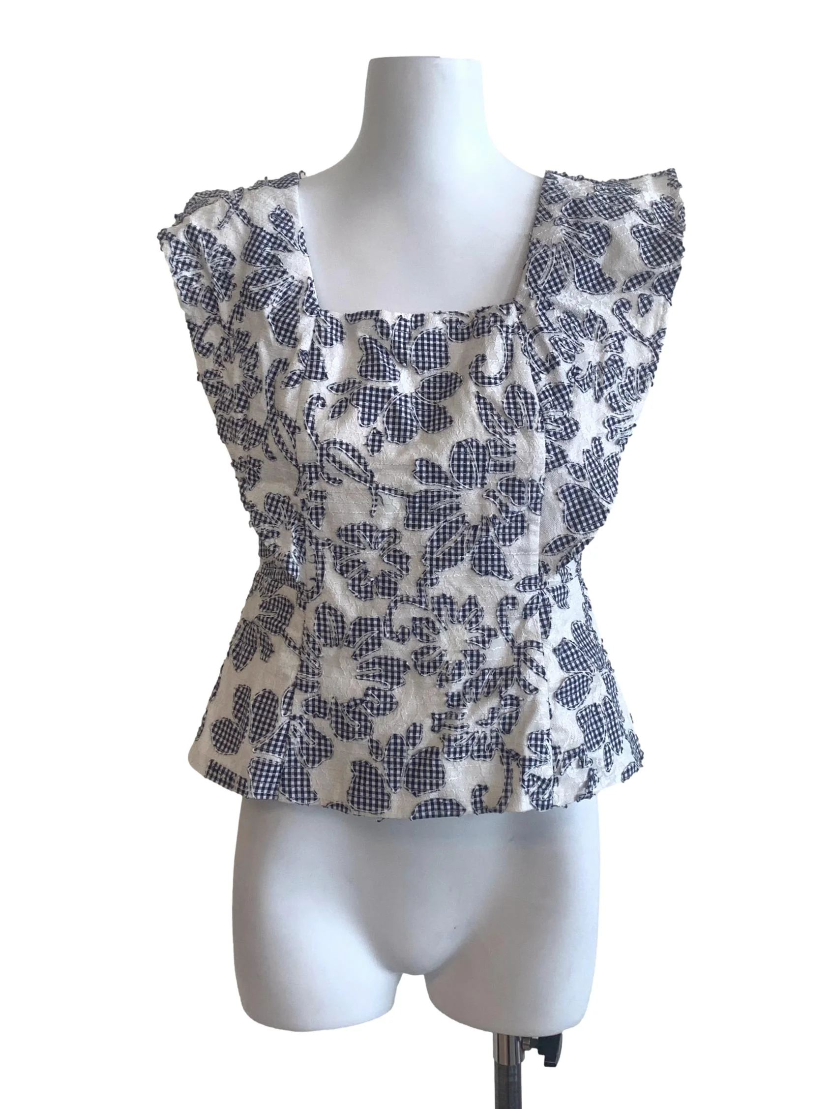 White Floral Pattern Top LB