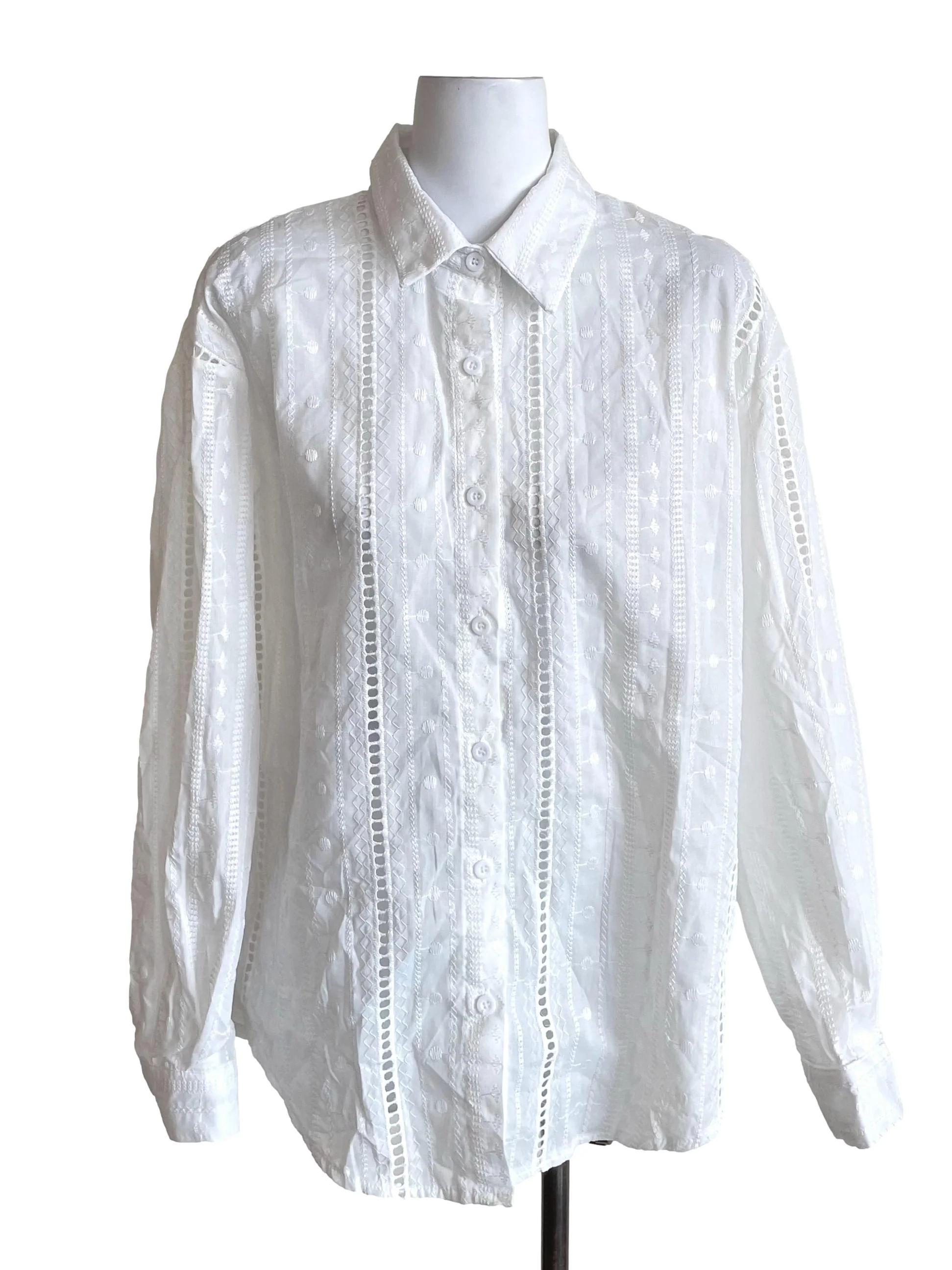 White Hollow Embroidery Blouse