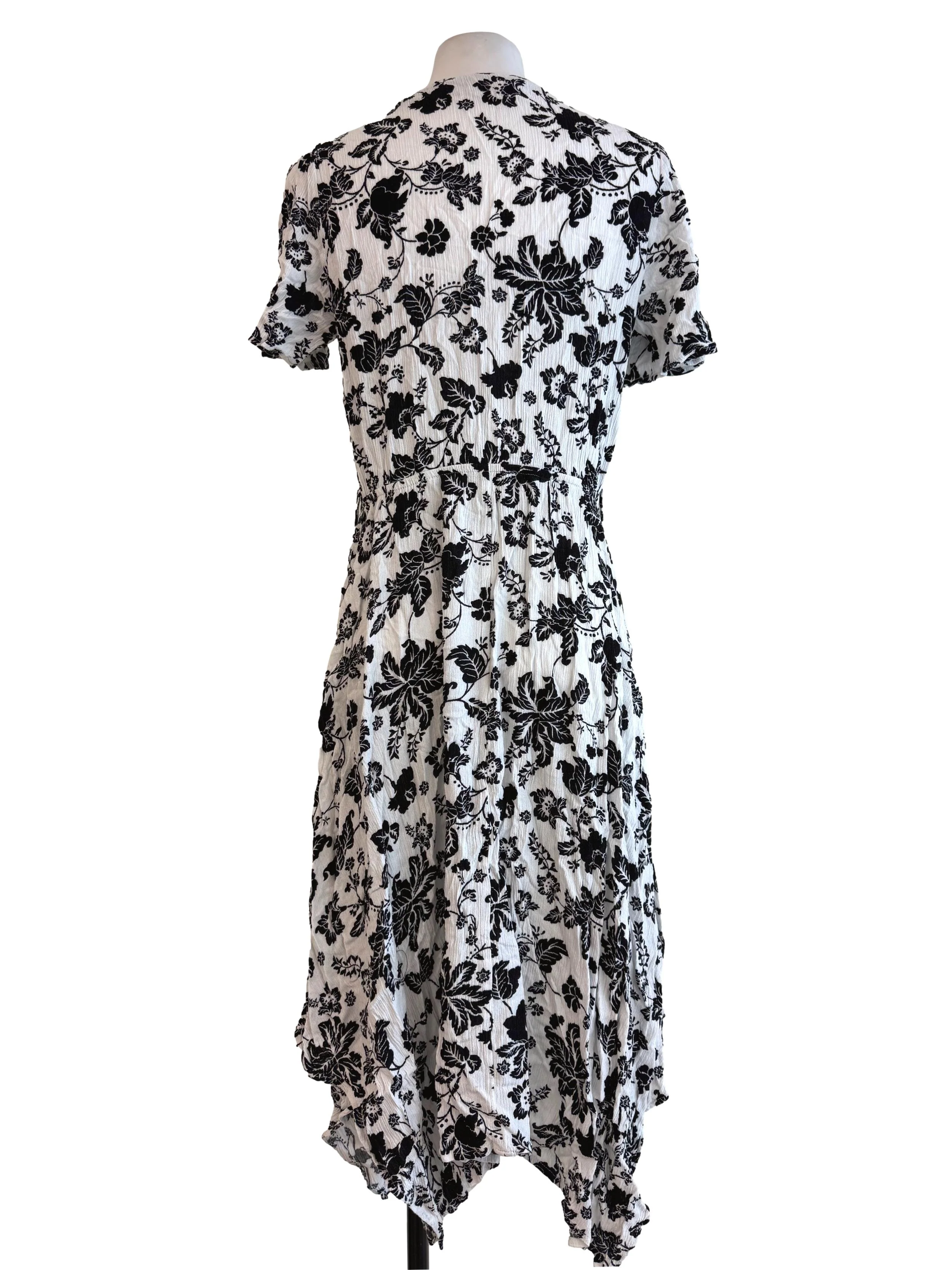 White With Black Floral Motif Long Beach Dress - Image 2